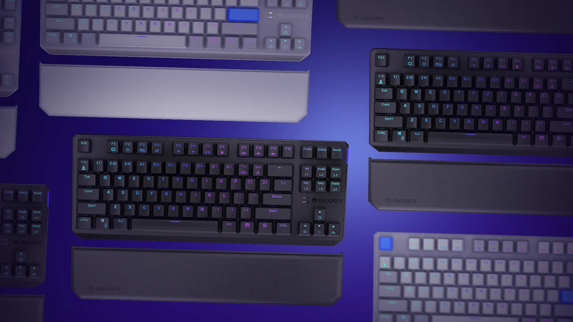Wybrane modele klawiatur Thock TKL i Thock V2 TKL z dołączonymi podkładkami Thock TKL Palm Rest 
