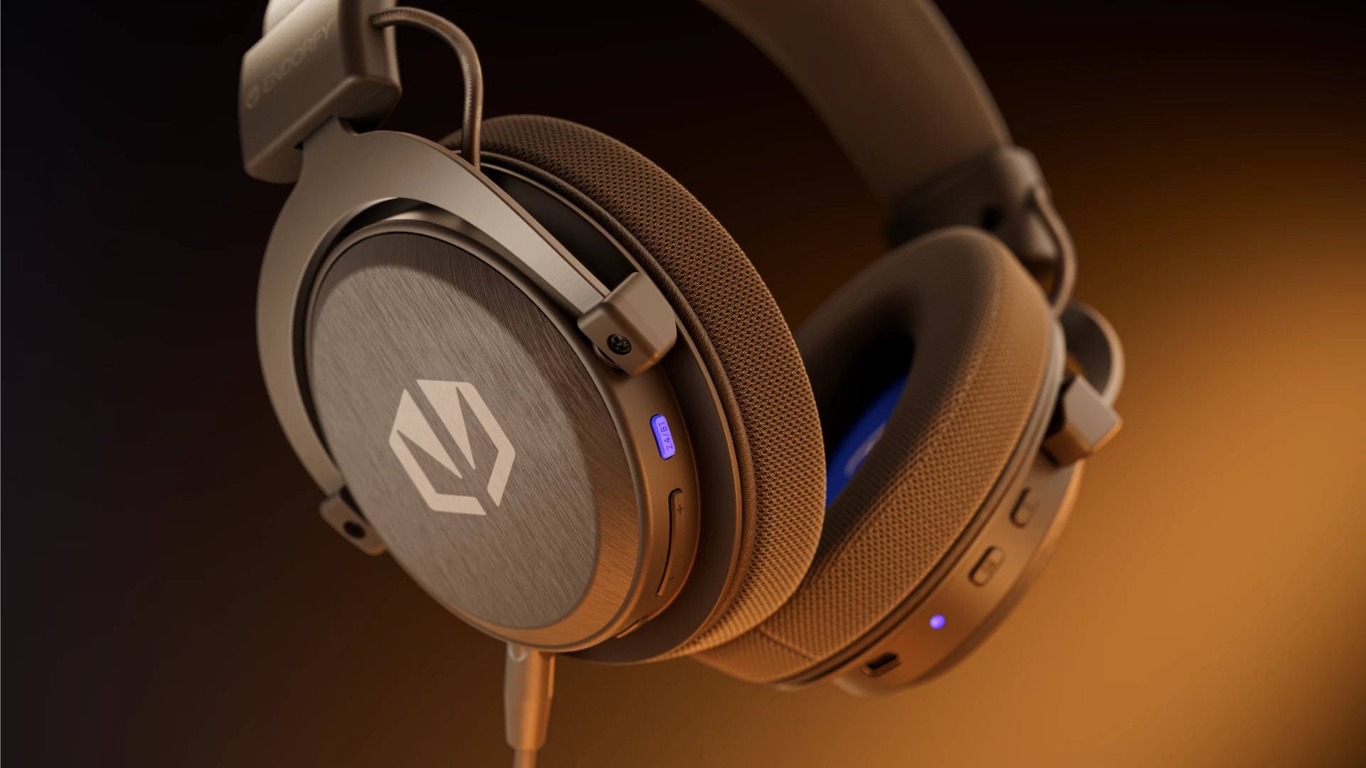 Close-up of the ENDORFY Viro Infra Wireless Alt Gray headphones, highlighting their metal frame construction.