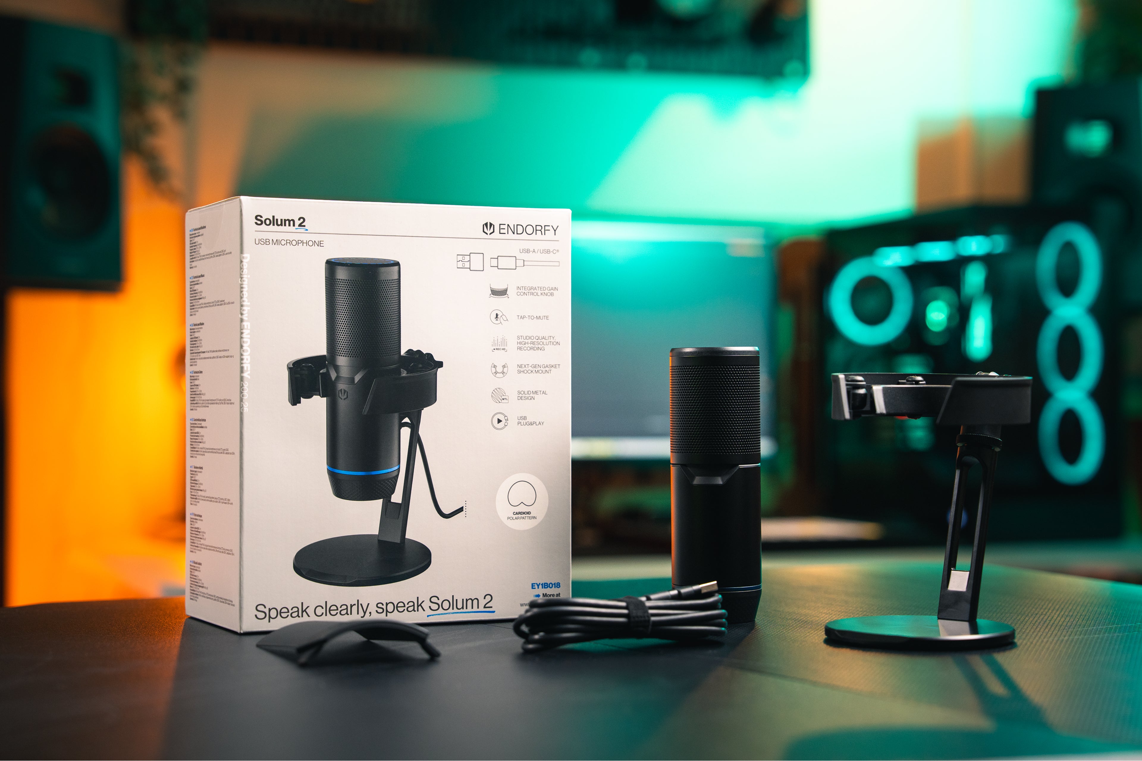 ENDORFY Solum 2 retail box and included accessories